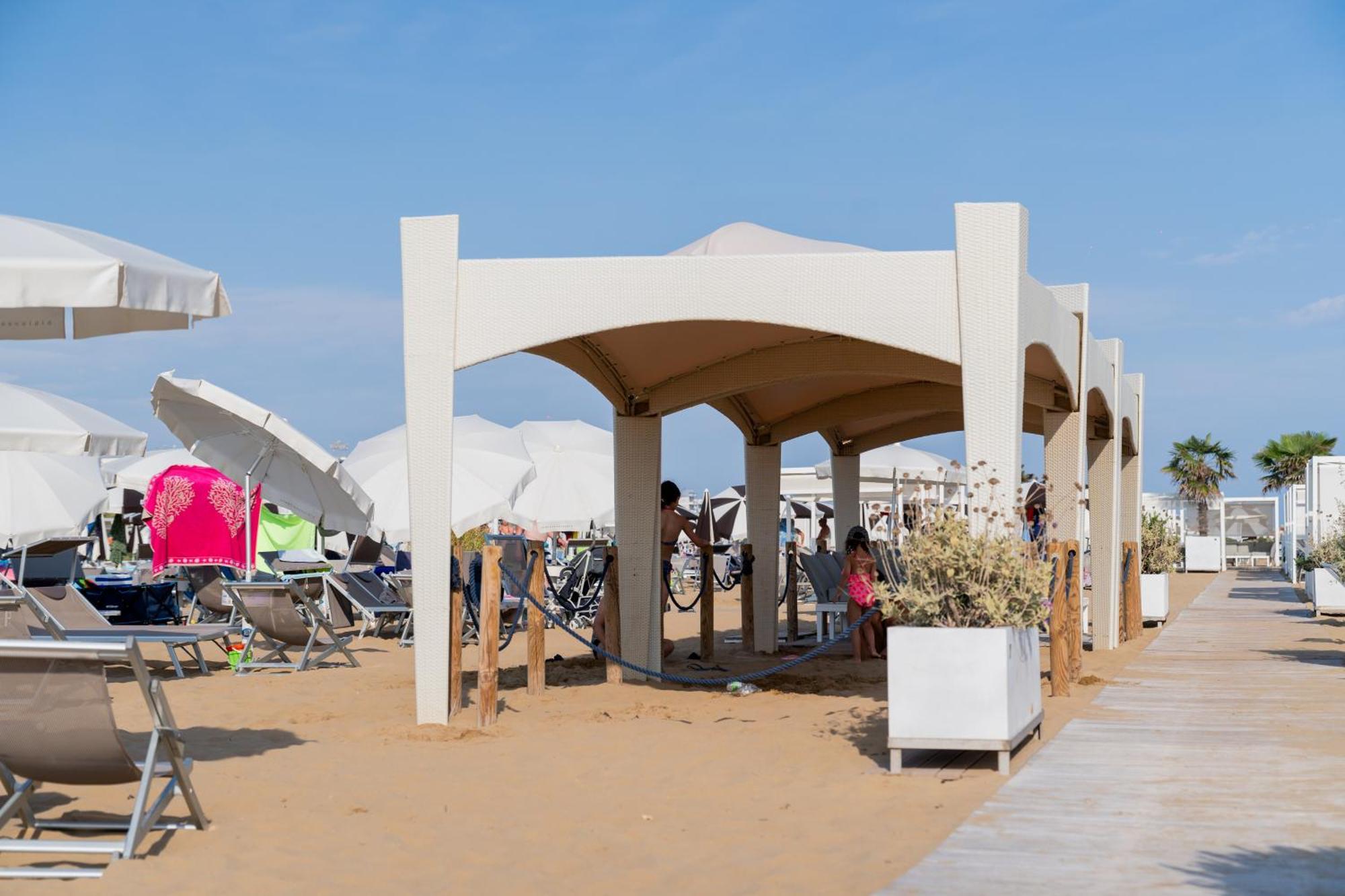 Residence Serenissima Bibione Exterior photo