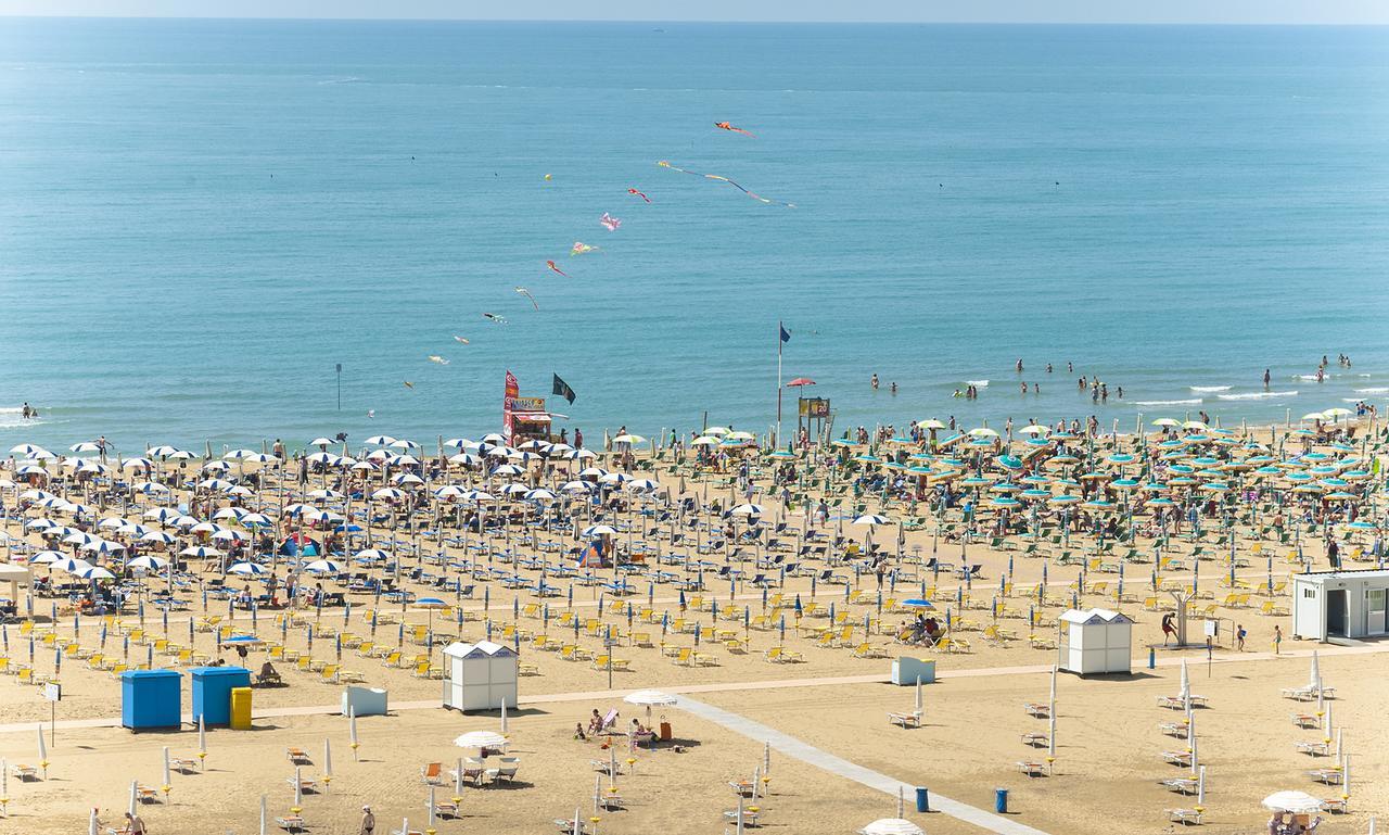 Residence Serenissima Bibione Exterior photo